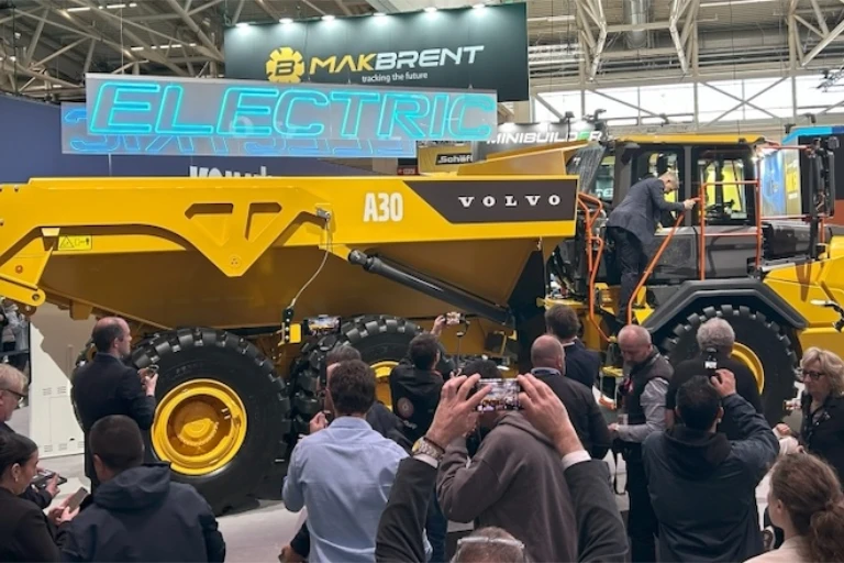 Volvo, Case Press Forward on Fully Electric Equipment at Bauma 2025